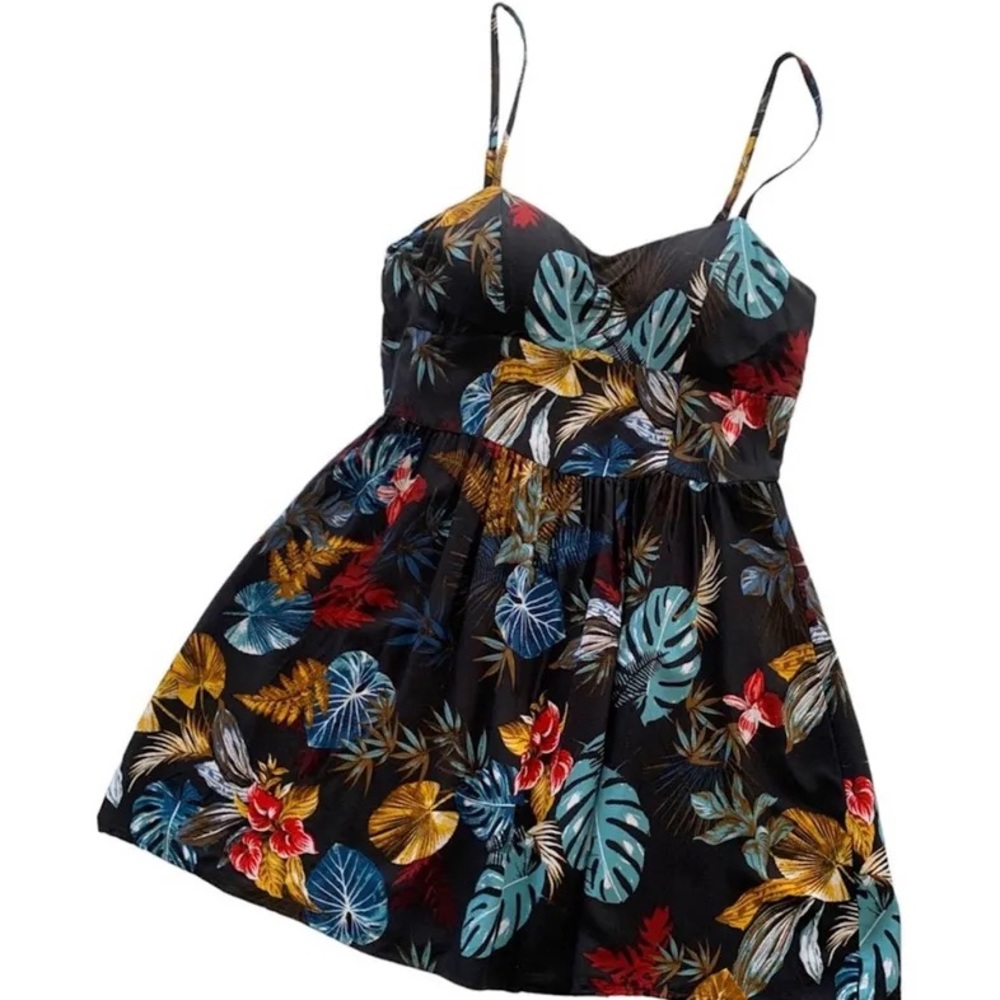 Pacific Vibes Tropical Print Mini Summer Dress sizes:  L, XL NWT